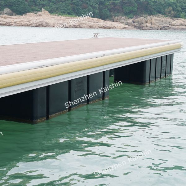 Aluminum Floating Dock Jetty Finger Floating Pontoon Dock Marina Engineering