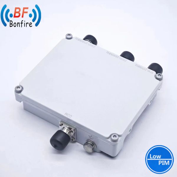 HLQ-XXXXX RF Cavity Diplexer for 806-824/851-869MHz and Customized 1710-2170MHz