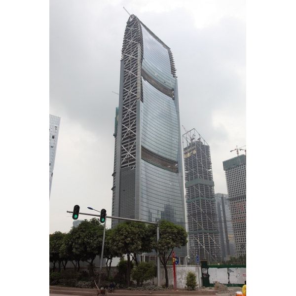 ISO Quality Building Steel Frame For Residential Buildings With Paint Treatment