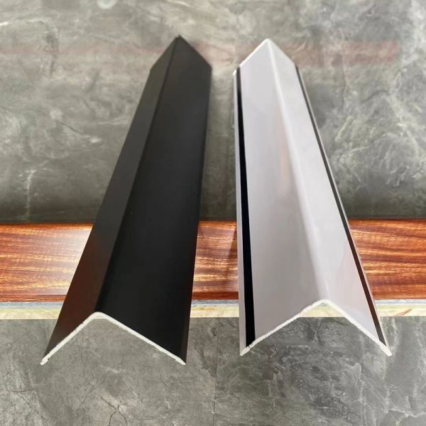 Graphic Design PVC Wall Corner Guards Wall Edge Trim UV Resistant