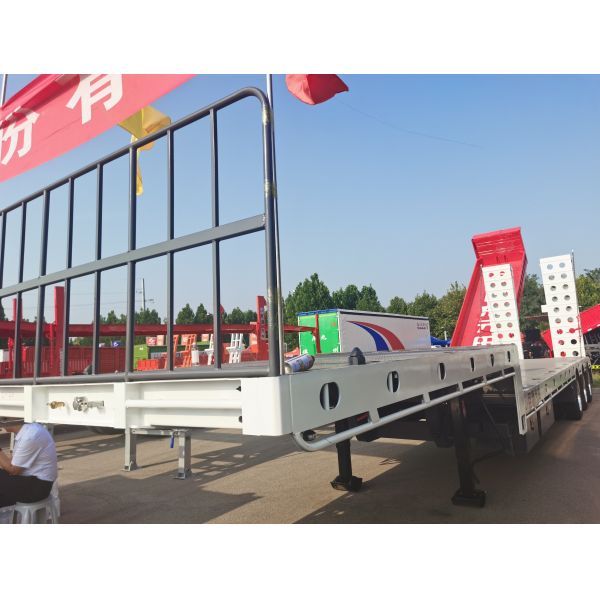 90 W mm*13 Thickness mm*10 Layer Leaf Spring 3 Axles Van Box Semi Trailer for Cargo Transport