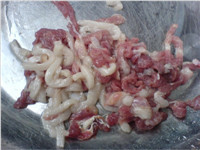 Small Fresh Meat Cutting Machine Capacity 300-500KG/H Easy To Clean