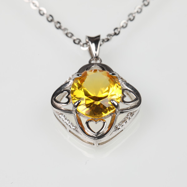 Al2O3 Trigonal Pink Sapphire Gem With Oval Cut For Ring