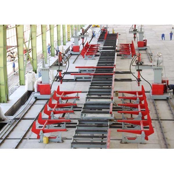 Roller Conveyor Heavy Duty Production Line , 2.5 T/m Loading Transfoming H Beam