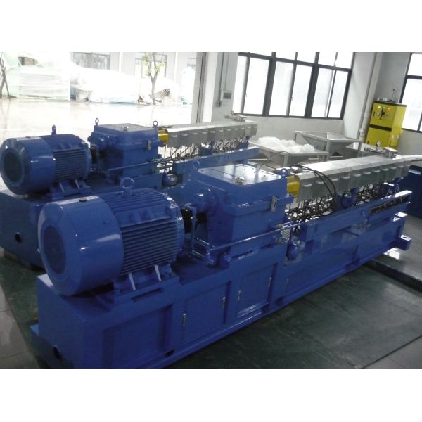 High Efficient Plastic Pelletizing Equipment , Plastic Recycling Granulator Machine