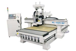 China Hole Feed Integrated Wood Cutting CNC Router  3d CNC Router Engraving Machines on sale