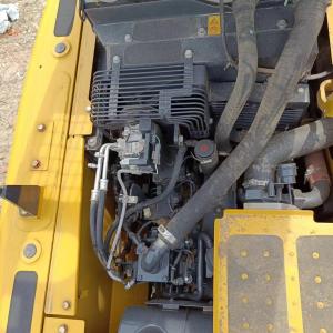 Original Komatsu PC110 Excavator with 0.6M³ Bucket Capacity and 11ton Operating