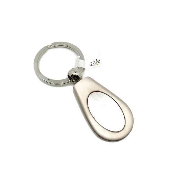 Quality Siliver Metal Keychain Holder with Customized Logo and MOQ 500 wholesale