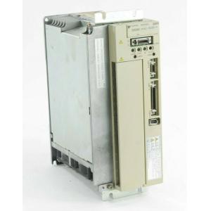Yaskawa SGDM-08AC-SD2A AC SERVO AMPLIFIER 200-230V 5.5A 0.5KW NEW