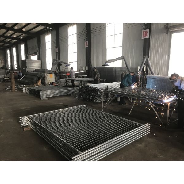 HDG temporary fence panels 2.1m*2.4m hot dipped galvanized to be 42 microns zinc