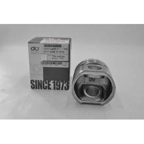 Quality Komatsu Construction Machinery Parts Engine Piston S4d95 Fatigue Resistance wholesale