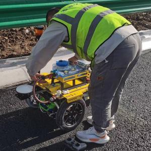 Intelligent Robot Prime Line Road Marking Machine GPS Satellite Positioning