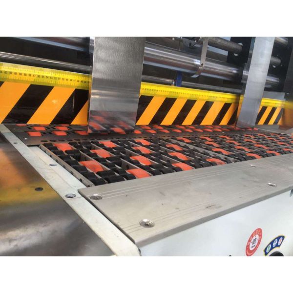 120 Pcs / Min Rotary Die Cutting Machine
