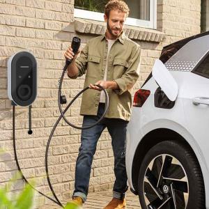 11kw Wifi DC LCD Display CCS2 Car EV Wallbox Charger for Fast and Convenient