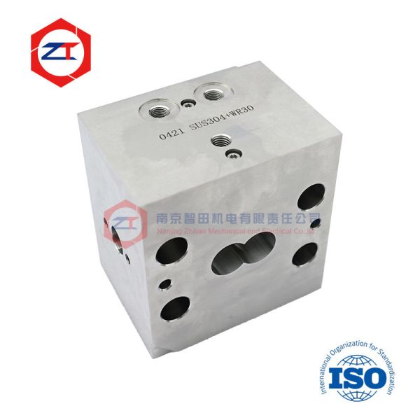 Hole Diameter 27mm Extruder Machine Parts Twin Screw Extruder Barrel For ZSK